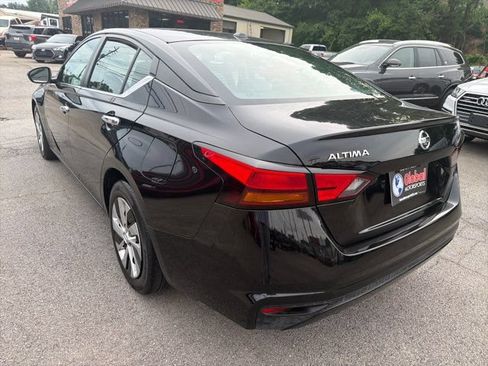 Used 2020 Nissan Altima 2.5 S FWD image 9