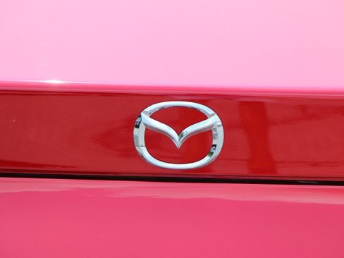 Used 2023 MAZDA MX-5 Miata Sport RWD image 5