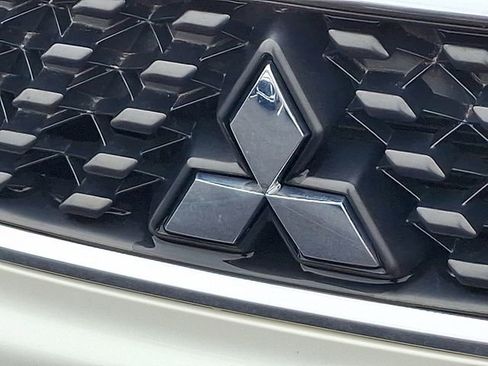 Used 2019 Mitsubishi Mirage ES image 4