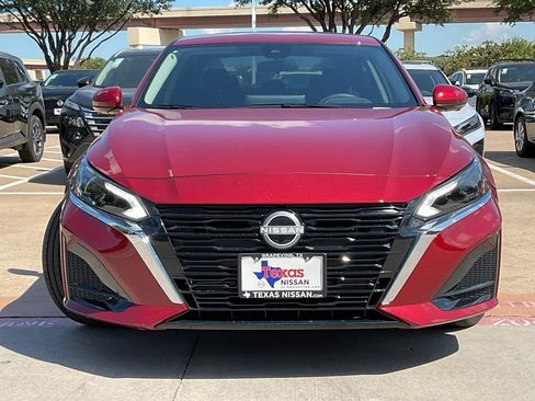 New 2025 Nissan Altima 2.5 SL image 3