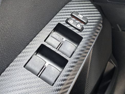 Used 2014 Toyota RAV4 XLE FWD image 13