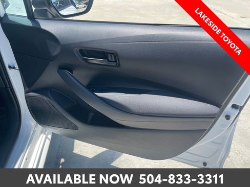 Used 2024 Toyota Corolla LE FWD image 17