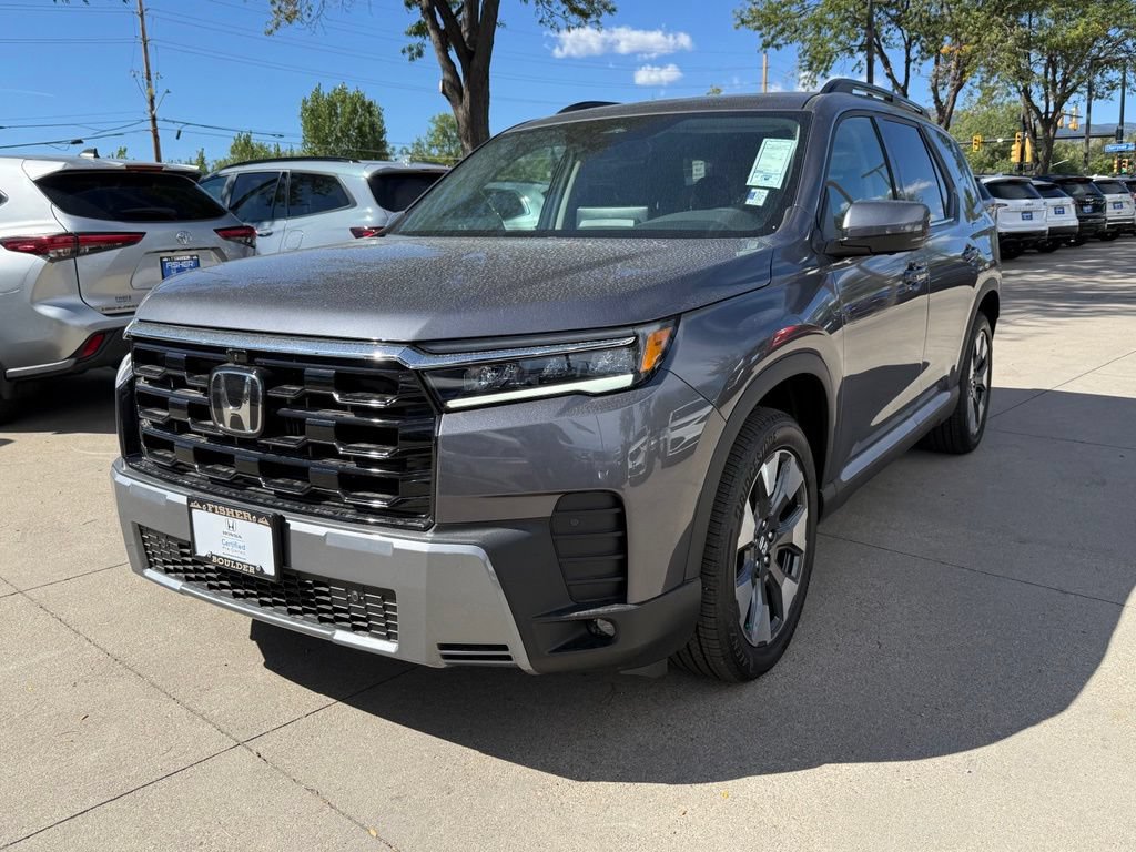 Certified 2026 Honda Pilot Touring image 10
