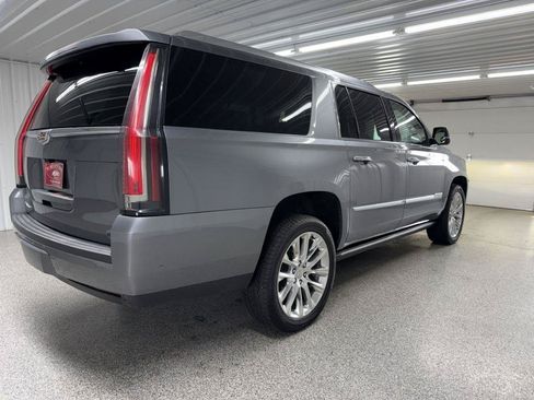 Used 2020 Cadillac Escalade ESV Premium Luxury AWD/4WD image 6