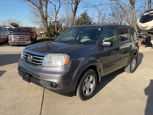 Used 2015 Honda Pilot LX image 6