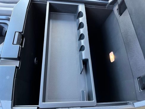 New 2026 Ford F250 Lariat w/ Tremor Off-Road Package image 24