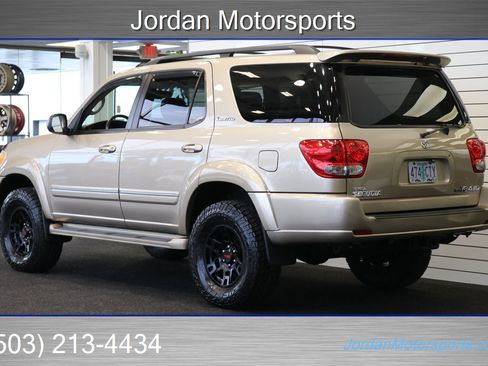 Used 2006 Toyota Sequoia Limited image 6
