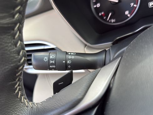 Used 2025 Subaru Legacy Limited image 28