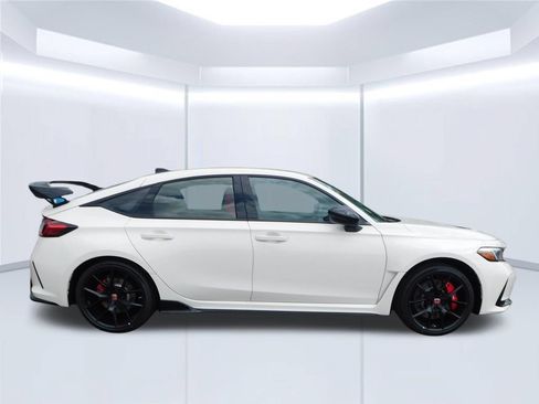 New 2026 Honda Civic Type R image 2