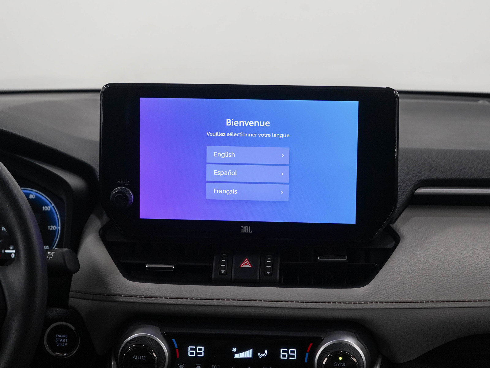 Used 2025 Toyota RAV4 Limited w/ Weather Package AWD/4WD image 15