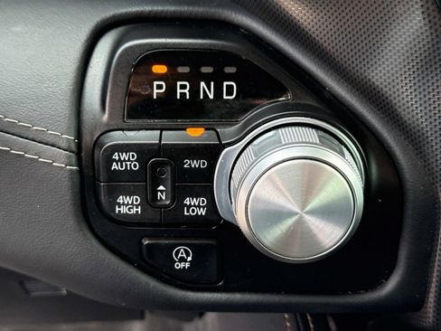 Used 2023 RAM 1500 Limited AWD/4WD image 30
