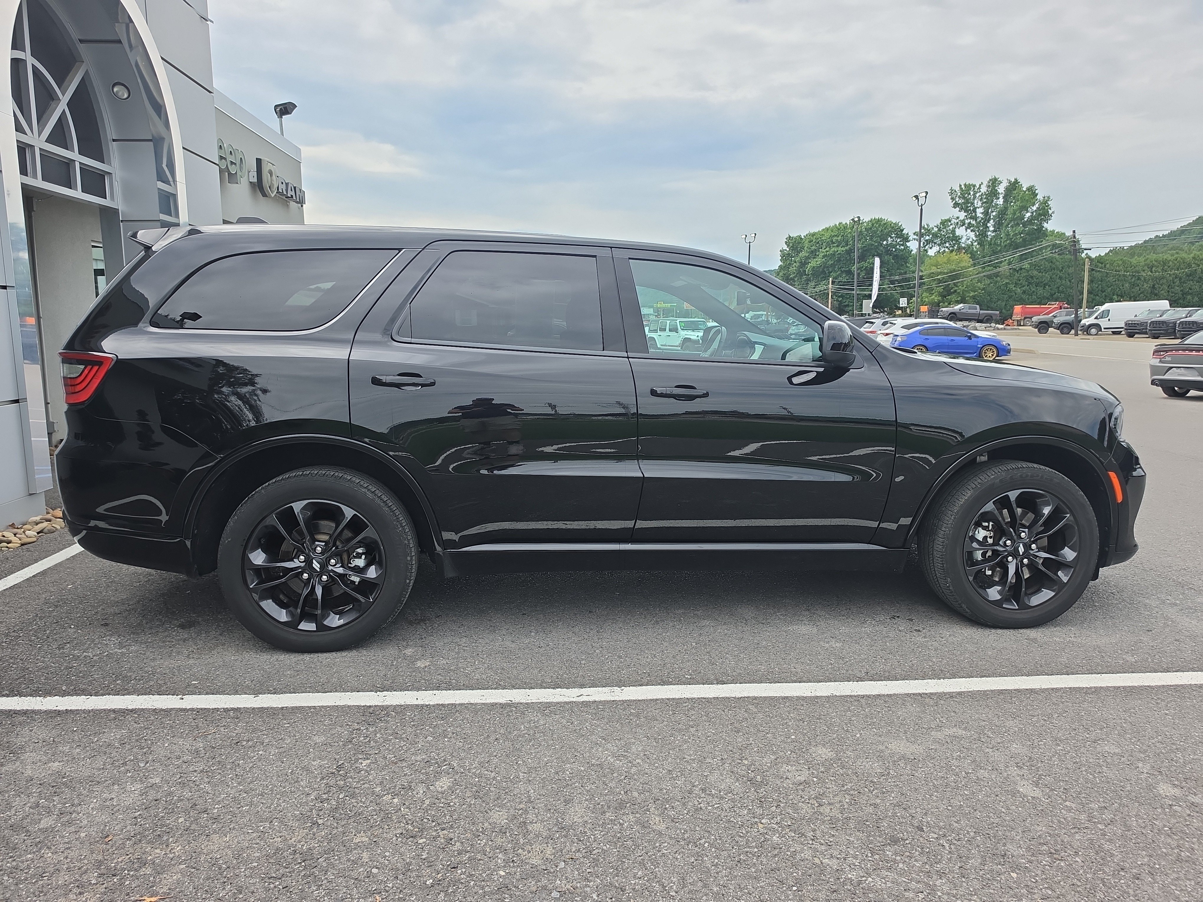 Used 2026 Dodge Durango GT AWD/4WD image 2