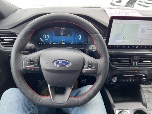 Used 2023 Ford Escape ST-Line Select w/ Tech Pack #2 image 18