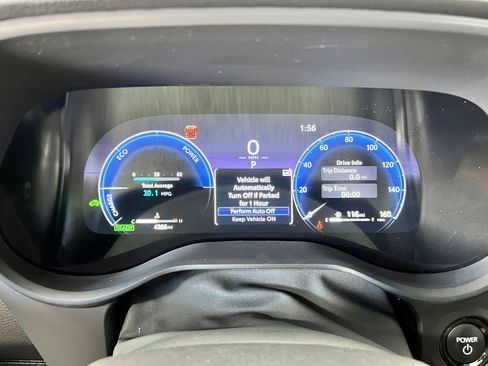 Used 2025 Toyota Sienna Platinum AWD/4WD image 32