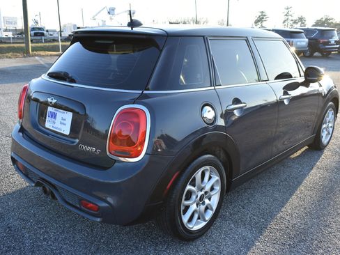 Used 2015 MINI Cooper S image 6