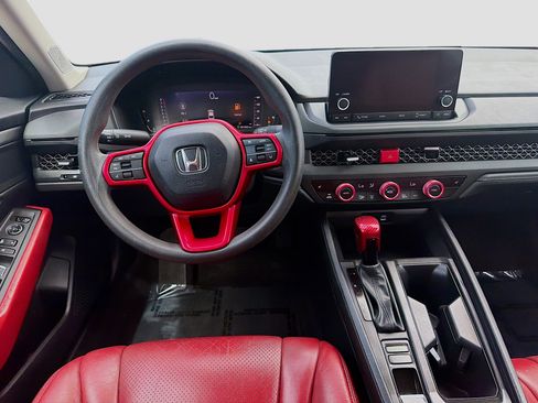 Certified 2023 Honda Accord EX image 22