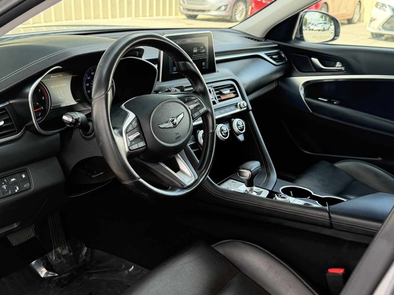 Used 2020 Genesis G70 2.0T RWD image 16