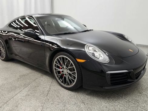 Used 2018 Porsche 911 Carrera S RWD image 26