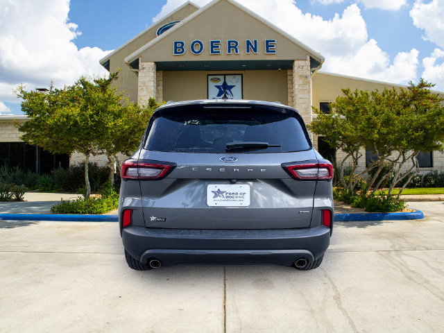 Used 2025 Ford Escape ST-Line w/ Equipment Group 301A FWD image 4