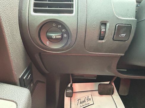 Used 2009 Ford Flex SEL FWD image 27
