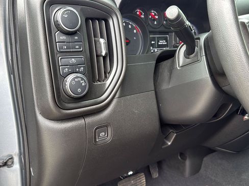 Used 2020 Chevrolet Silverado 1500 Custom Trail Boss w/ Custom Convenience Package AWD/4WD image 15