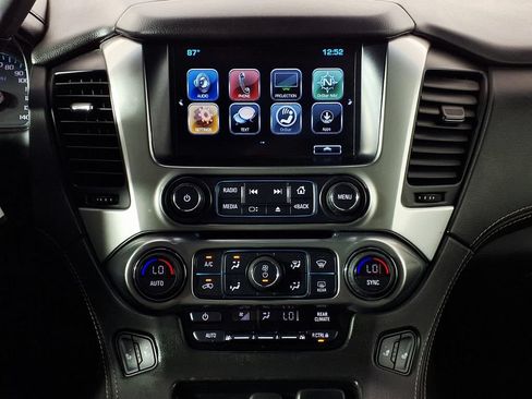 Used 2020 Chevrolet Tahoe LT AWD/4WD image 23