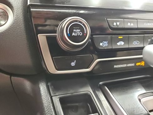 Used 2017 Honda CR-V Touring image 26