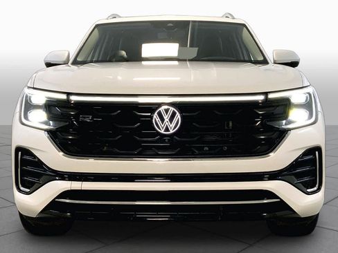 Used 2024 Volkswagen Atlas SEL Premium R-Line AWD/4WD image 3