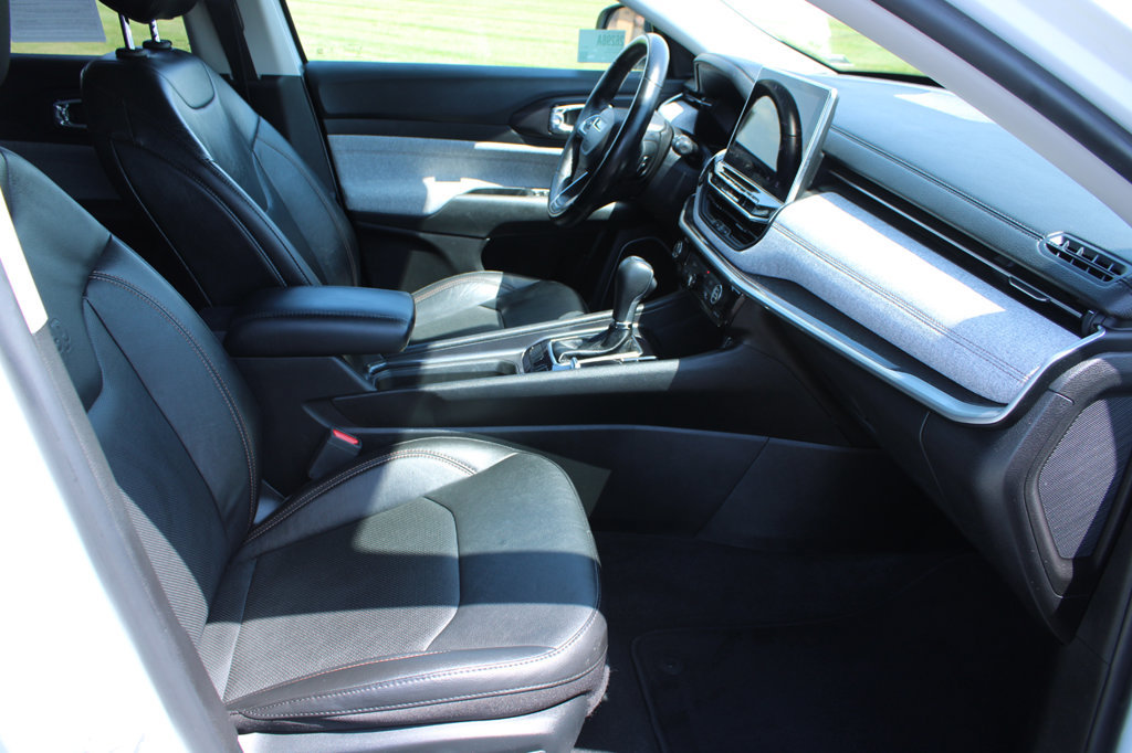 Used 2022 Jeep Compass Latitude AWD/4WD image 31
