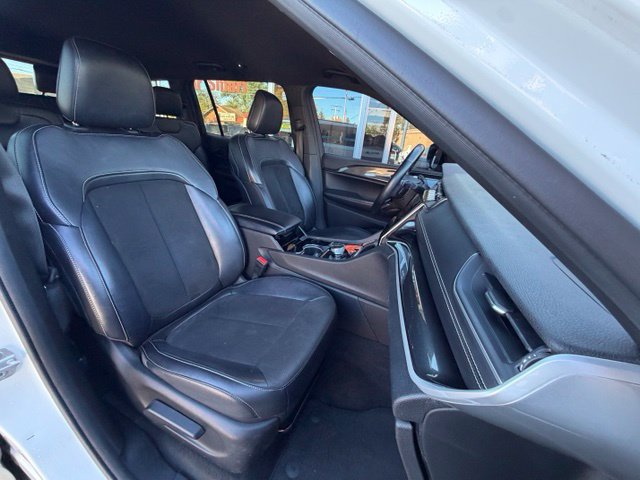 Used 2021 Jeep Grand Cherokee L Laredo AWD/4WD image 12