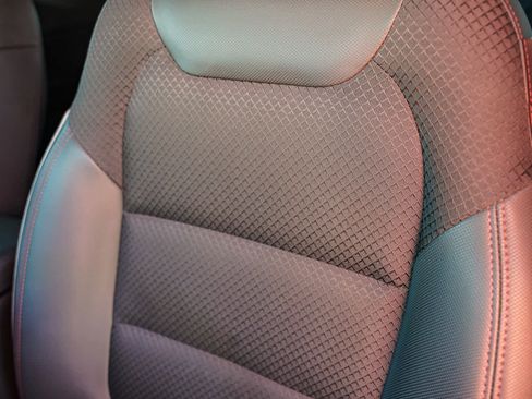 Used 2023 Chevrolet TrailBlazer RS w/ Sun and Liftgate Package image 23