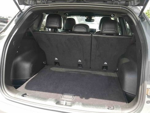 Certified 2024 Jeep Compass Trailhawk AWD/4WD image 9