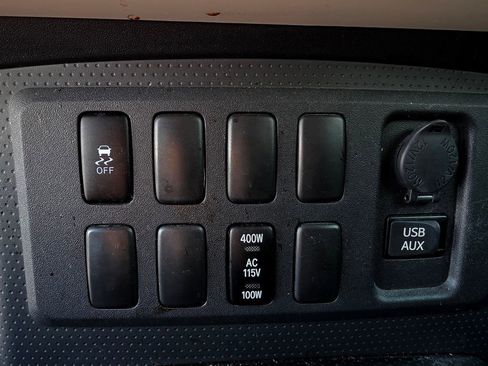 Used 2014 Toyota FJ Cruiser 4WD w/ Convenience Package image 21