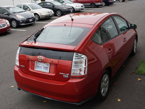 Used 2009 Toyota Prius Touring FWD image 12