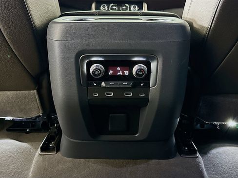 Used 2023 GMC Yukon XL Denali w/ Denali Reserve Package AWD/4WD image 28