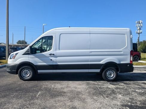 New 2024 Ford Transit 250 148 Medium Roof image 7