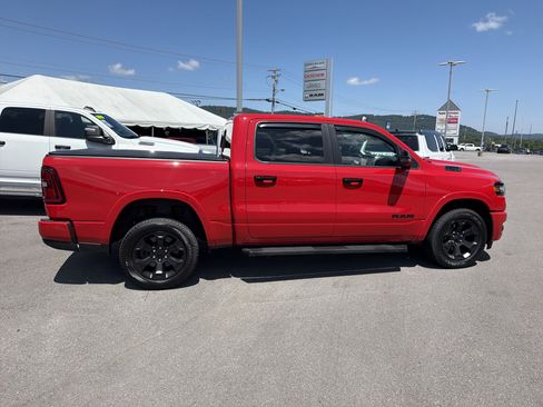 Used 2025 RAM 1500 Big Horn AWD/4WD image 5