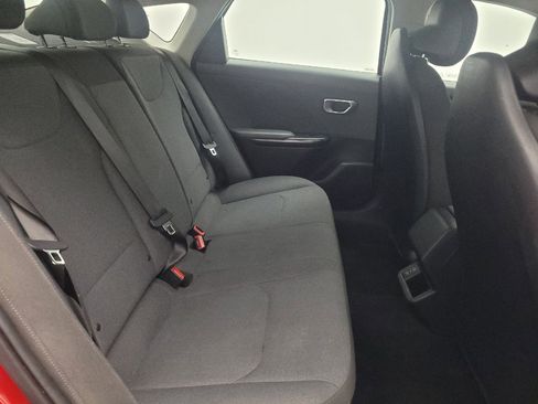 Used 2025 Kia K4 FWD image 19