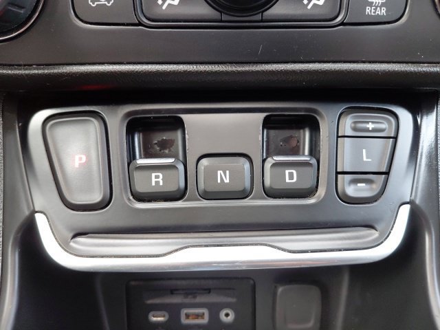 Used 2019 GMC Terrain Denali w/ Advanced Safety Package FWD image 26