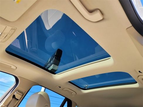 Used 2018 Mercedes-Benz GLC 300 image 18