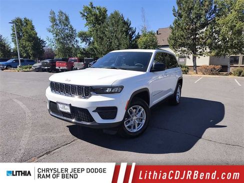 New 2025 Jeep Grand Cherokee Laredo X w/ Luxury Tech Group I image 1
