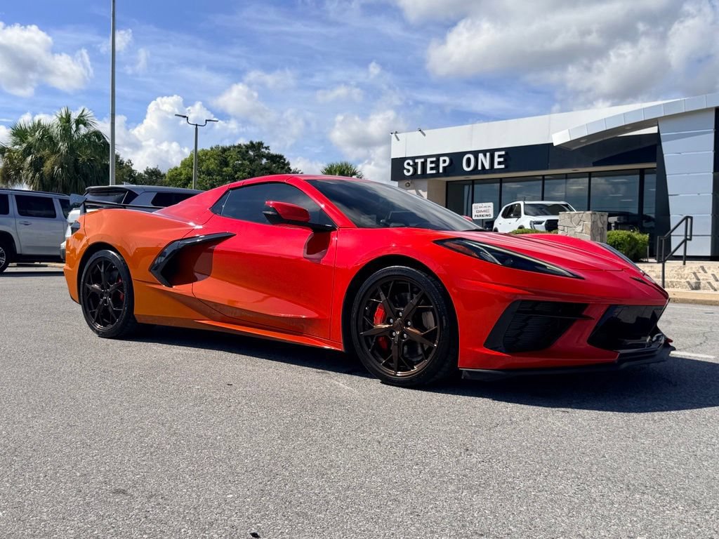 Used 2021 Chevrolet Corvette Stingray Premium Conv w/ Z51 Performance Package RWD image 8