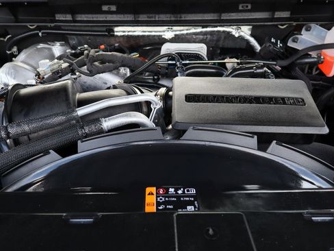 Certified 2025 GMC Sierra 2500 Denali Ultimate image 35