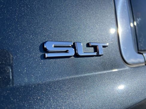 Used 2020 GMC Yukon XL SLT image 6