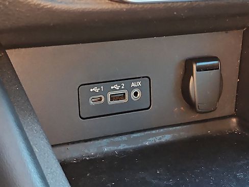 Certified 2020 Nissan Sentra SR image 22