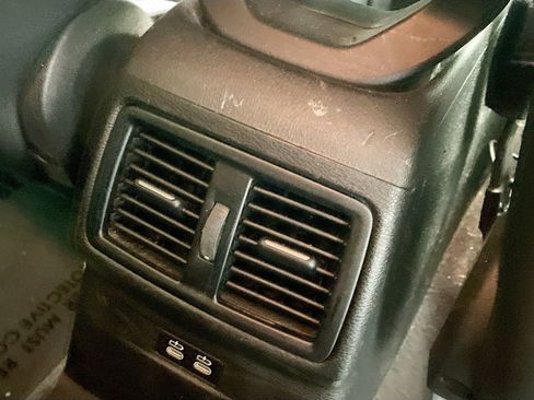 Used 2019 BMW X1 sDrive28i image 16