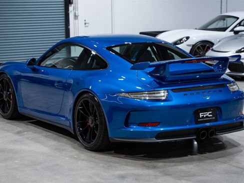 Used 2016 Porsche 911 GT3 w/ Sound Package Plus image 63