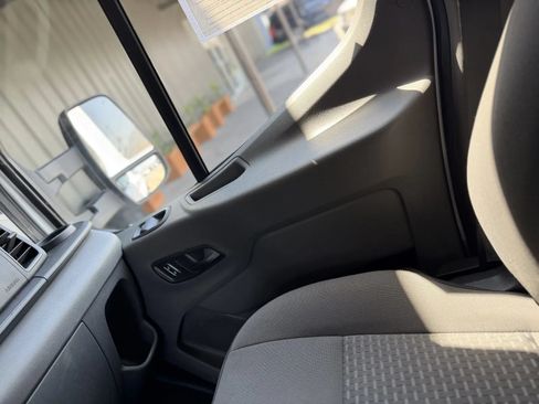 Used 2024 Ford Transit 350 XL AWD/4WD image 40