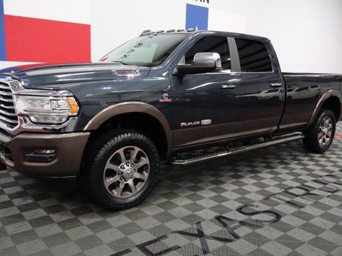 Used 2022 RAM 3500 Limited AWD/4WD image 3