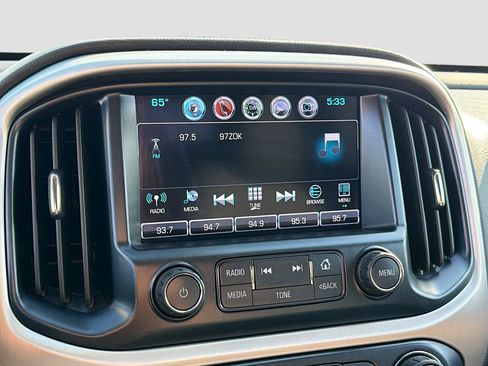 Used 2018 GMC Canyon SLE w/ SLE Convenience Package AWD/4WD image 9